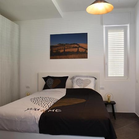 Residence Il Piviere App 7 With Private Garden カランブローネ エクステリア 写真